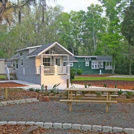 Live Oak Landing Hotel Freeport Bagian luar foto