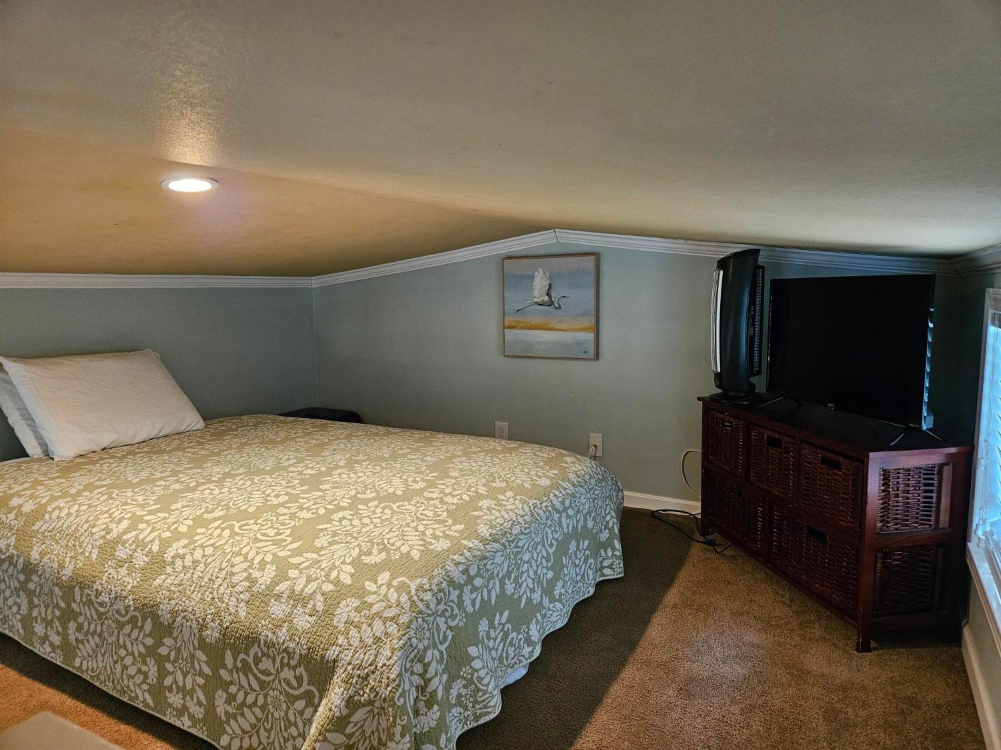 Live Oak Landing Hotel Freeport Bagian luar foto