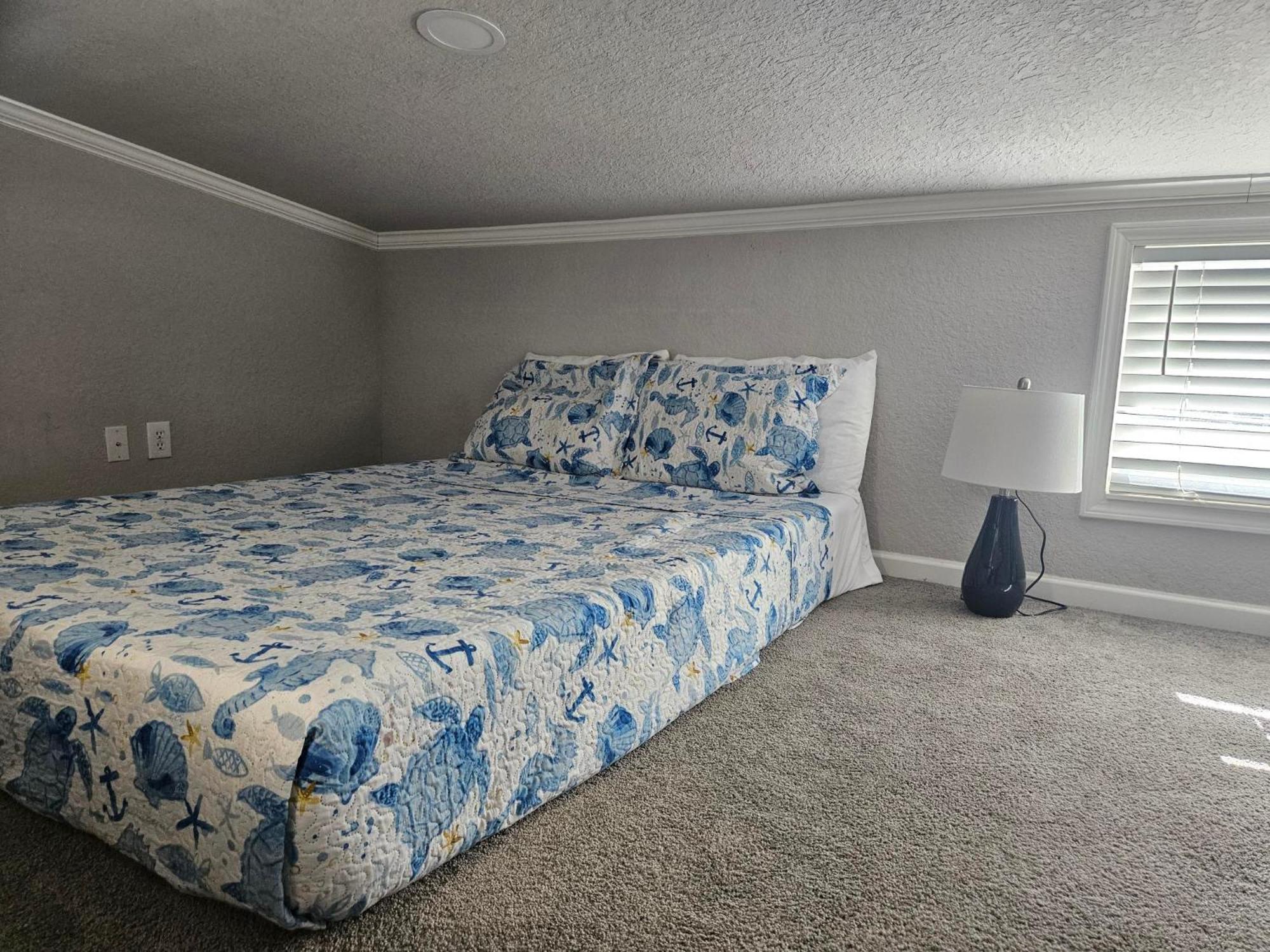 Live Oak Landing Hotel Freeport Bagian luar foto