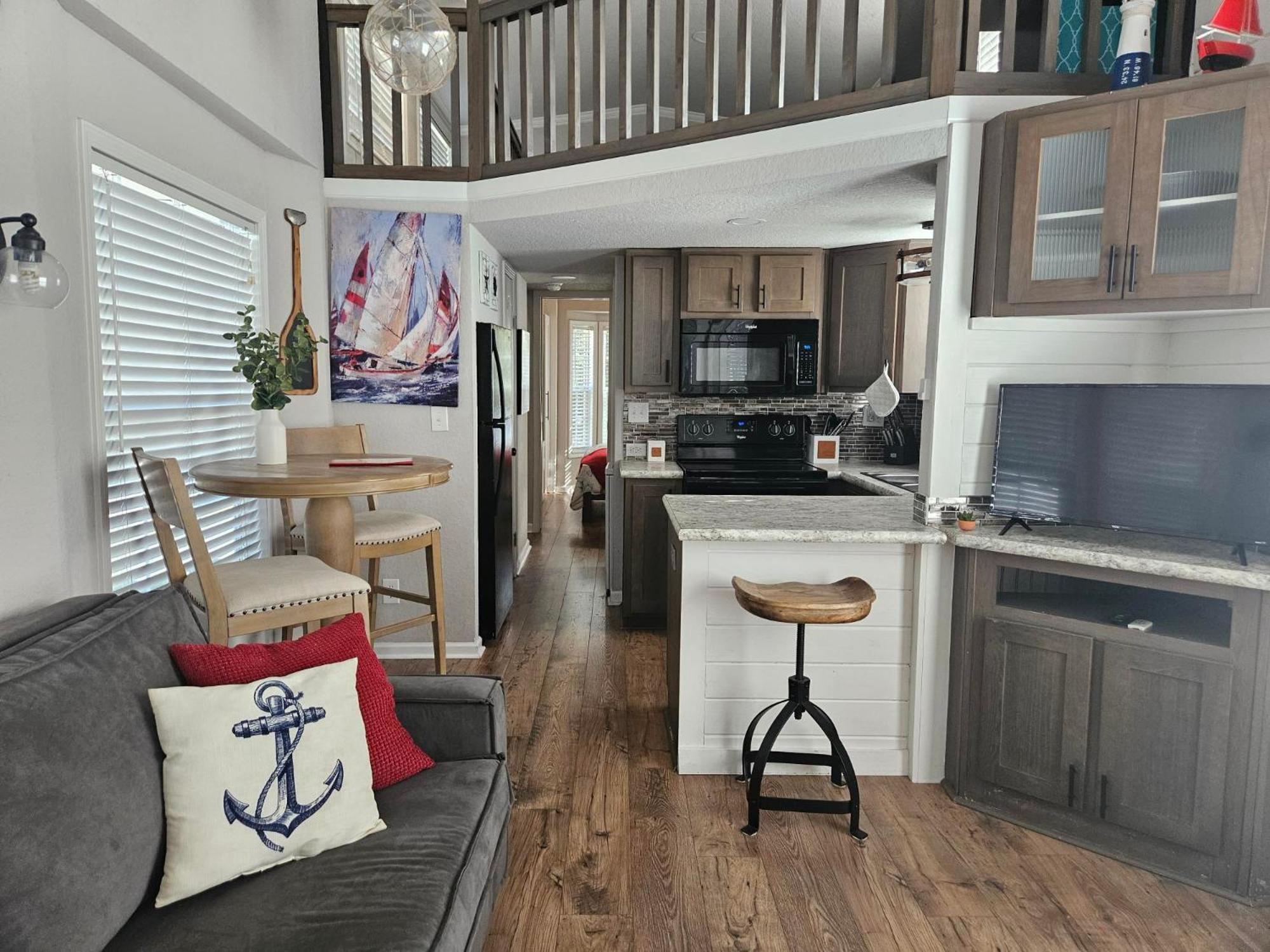Live Oak Landing Hotel Freeport Bagian luar foto