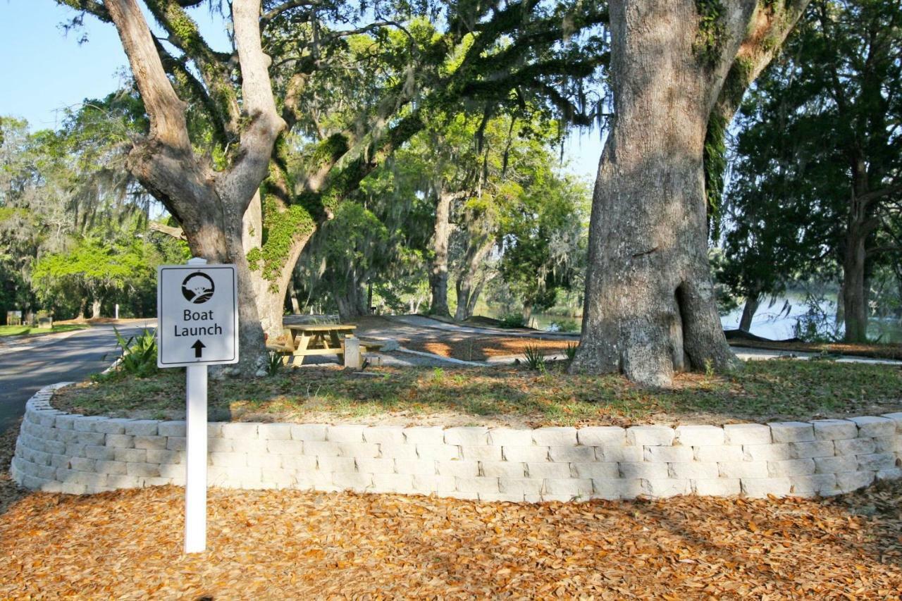 Live Oak Landing Hotel Freeport Bagian luar foto
