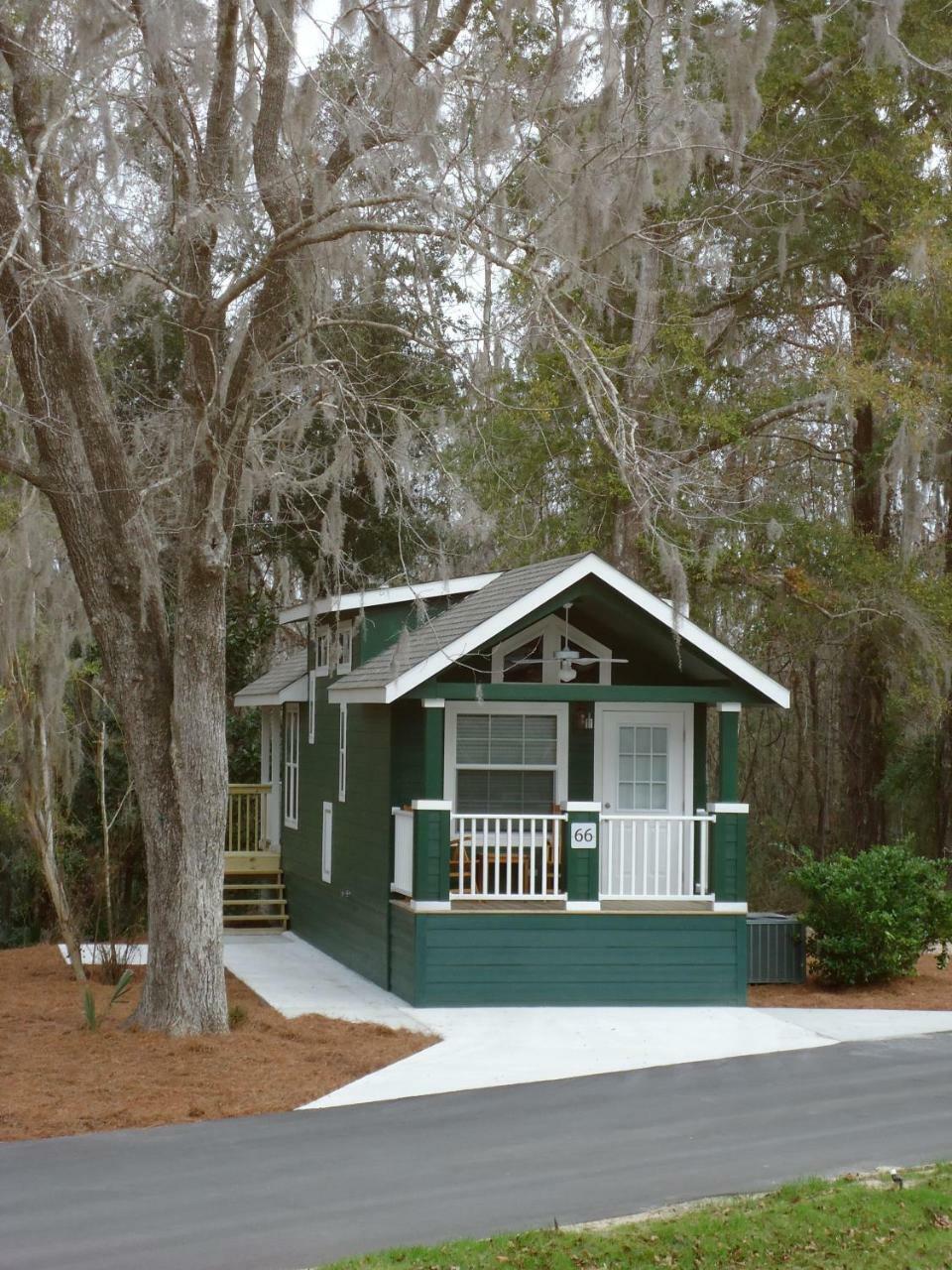 Live Oak Landing Hotel Freeport Bagian luar foto